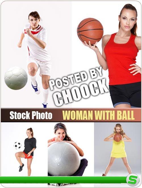 Девушка с мячом - растровый клипарт