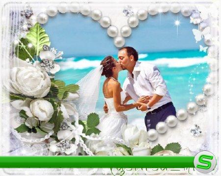 Ажурная свадебная фоторамочка с белыми розами и бабочками